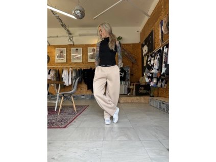 10850 18 souprava skip earthy