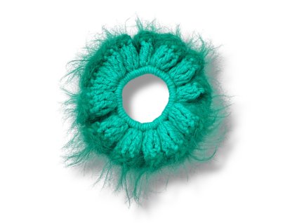 CARAMBOL TEXTURES háčkovaná scrunchie gumička - GREEN GRASS