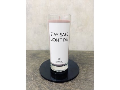 Things by E. - IRONIC CANDLES - sójová svíčka - STAY SAFE