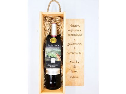 Víno v dřevěné krabici