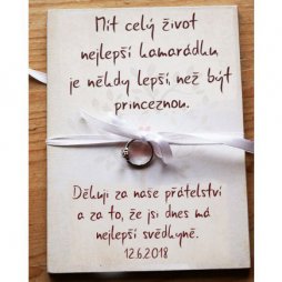 Dárek pro svědkyni a kamarádku