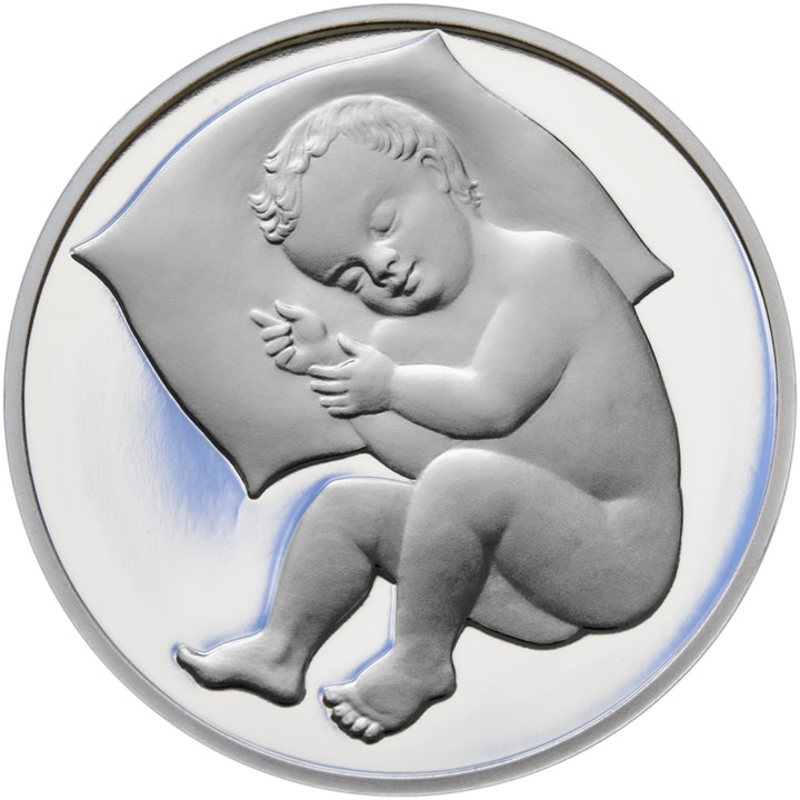 Stříbrný medailon k narození dítěte 2024