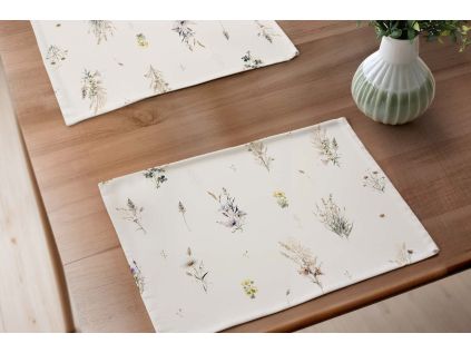 2410 prostirani horska louka