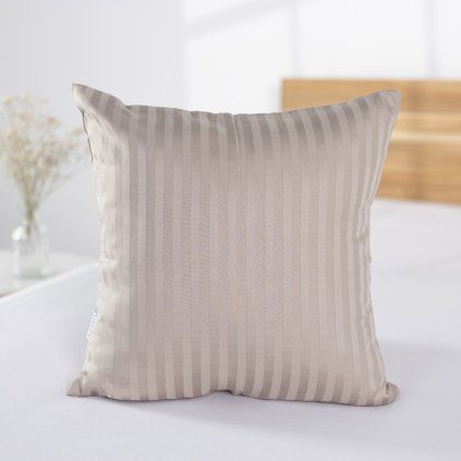 maly polstarek light brown