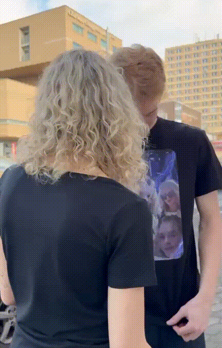 GIF 1