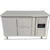 Refrigerated table with 1 door and 2 drawers on the right