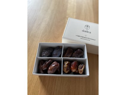 Tasting box I - 4 types of natural dates