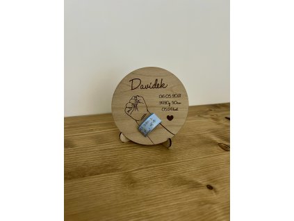 Milníková kartička na náramek z porodnice