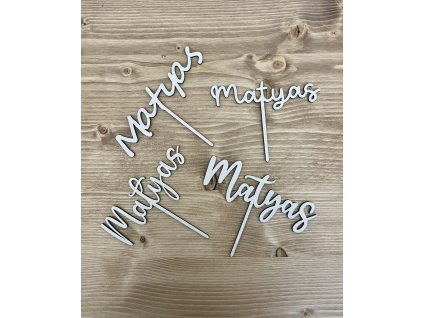 Dortový zápich se jménem