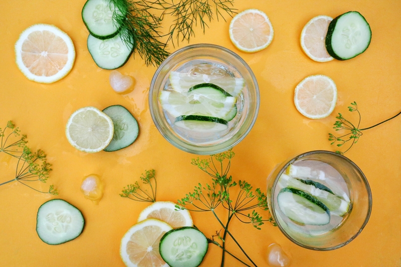 Okurkový sirup s citrónem a koprem