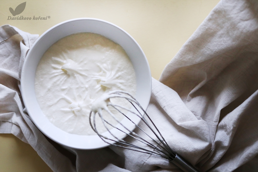 Sněhový máslový krém