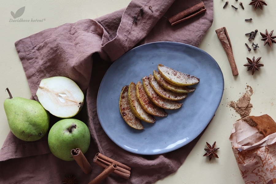 Kořeněné smažené hrušky