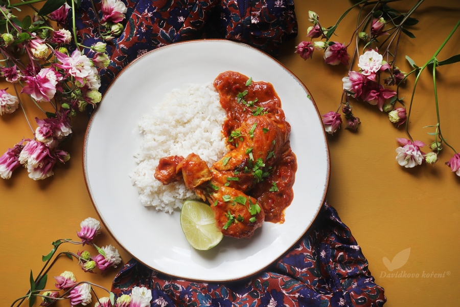 Kuře s rebarborovou omáčkou