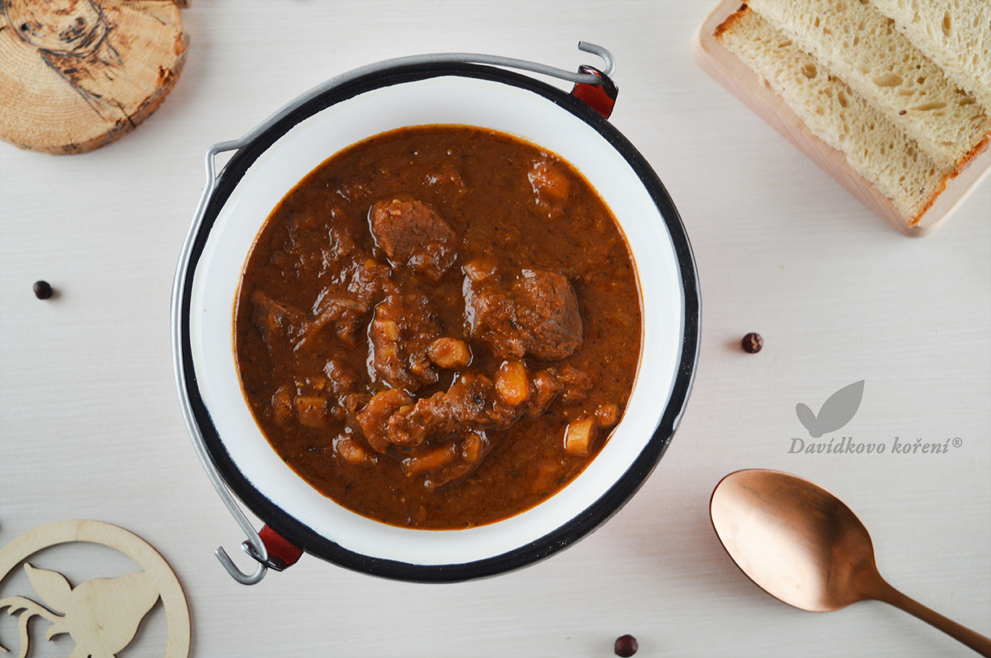 Tokáň z jeleního masa