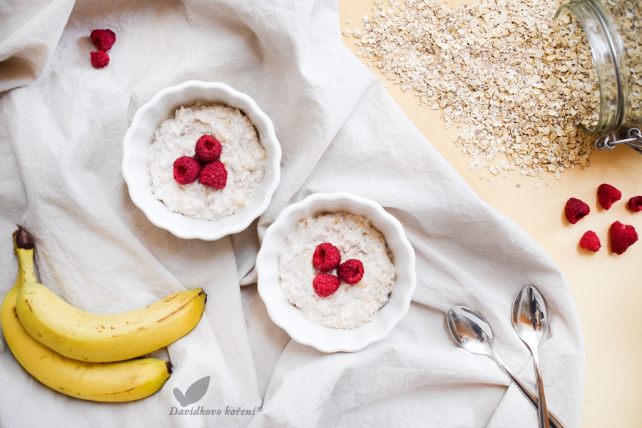 Tvarohovo-ovsená kaša s malinami