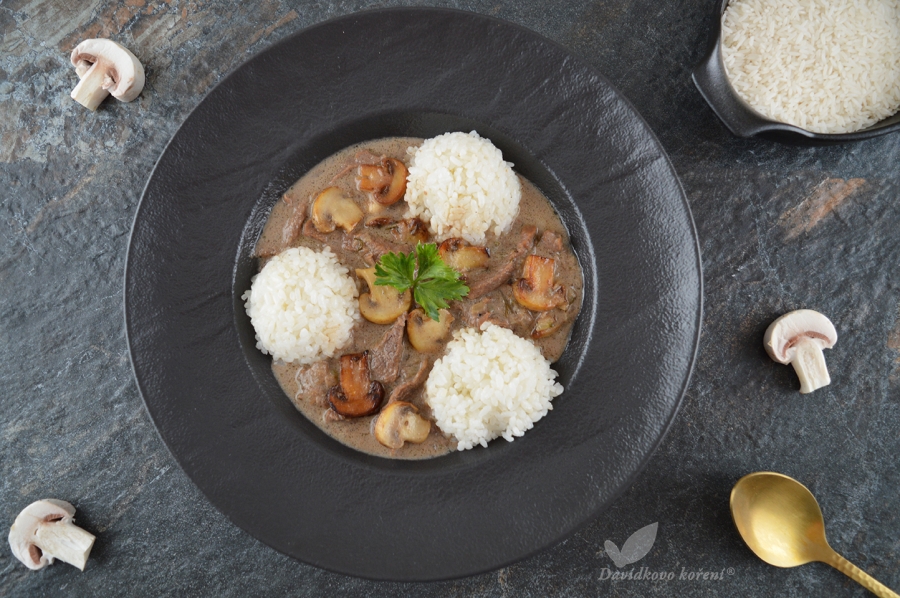 🇷🇺 Hovězí Stroganov