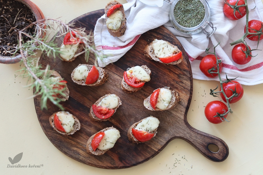 🇮🇹 Rychlé snídaňové bruschetty