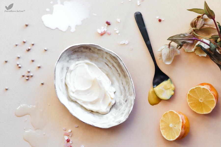 Domáca vegánska sojanéza