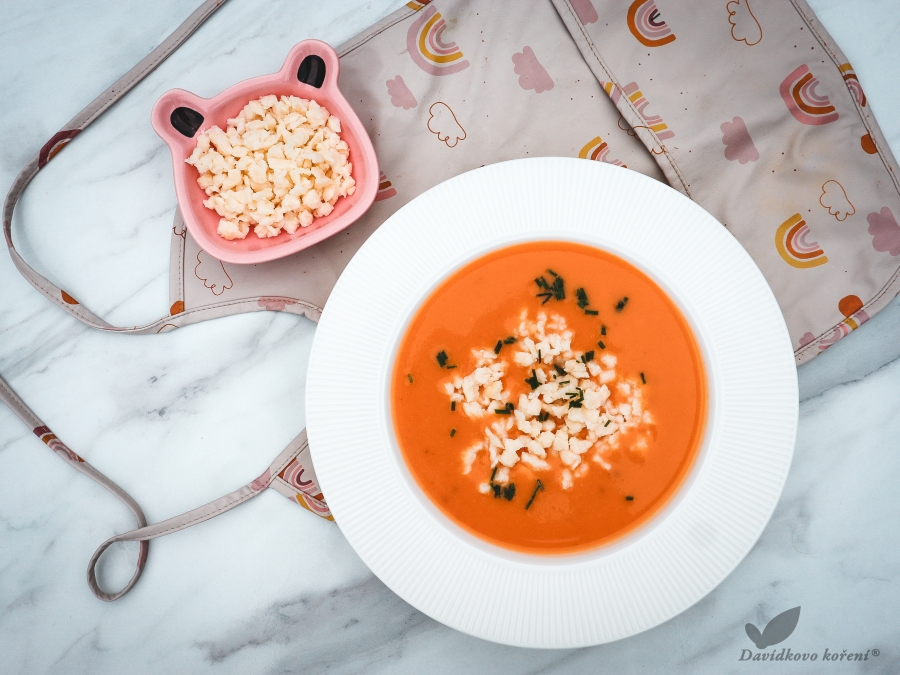 Cuketová polievka s tarhoňou