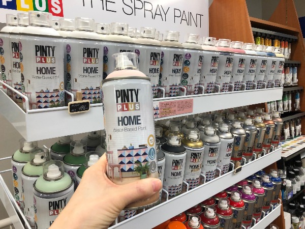 Barvy ve spreji PINTY PLUS HOME a EVOLUTION
