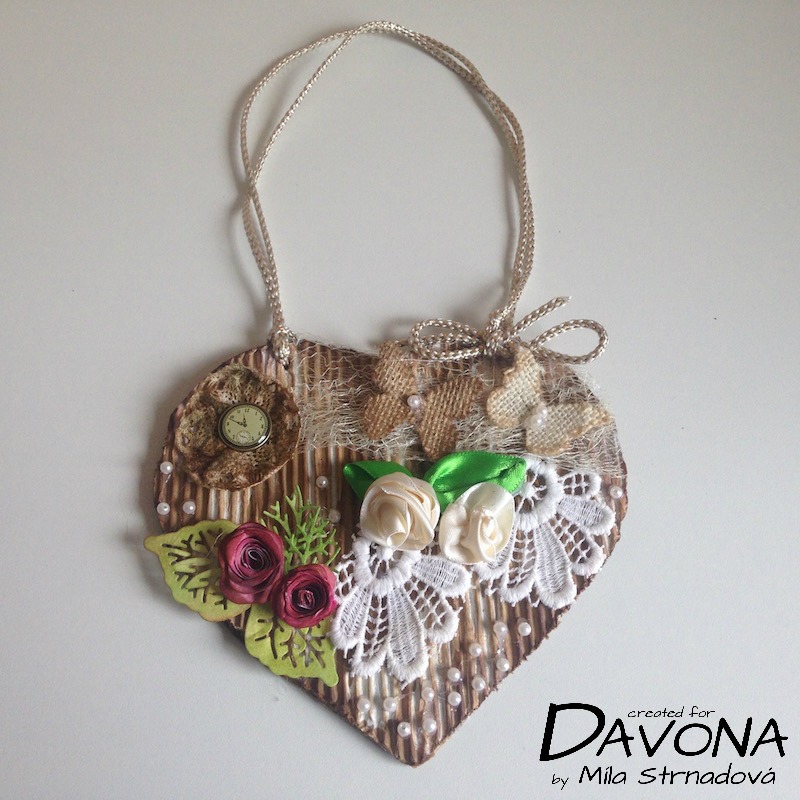 Mixed media srdíčko