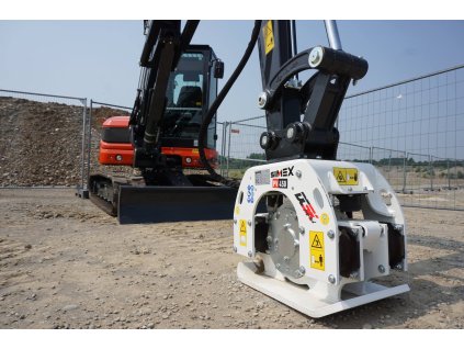 Platňový zhutňovač Simex na minibager PV 700