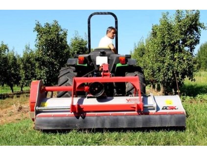 Ventura mulcsozó M 200