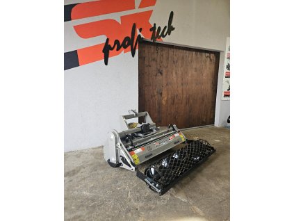 Jansen zakladač travnika Jansen UKF 145 pila DCSK s.r.o. DCSK profi tech JAPA 505 PRO automat na drevo www.strojespis.sk www.DCSKsro.sk www.ZAtraktor.sk stiepacka bagger digger koparka minibager (3)