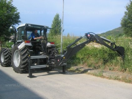 Podkop za traktor E300