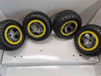7238 kolesa s diskom pre miracle 13 5cm 4ks