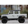 RC auto Land Rover Defender D110 1:8 biely RTR sada