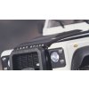 RC auto Land Rover Defender D110 1:8 biely RTR sada