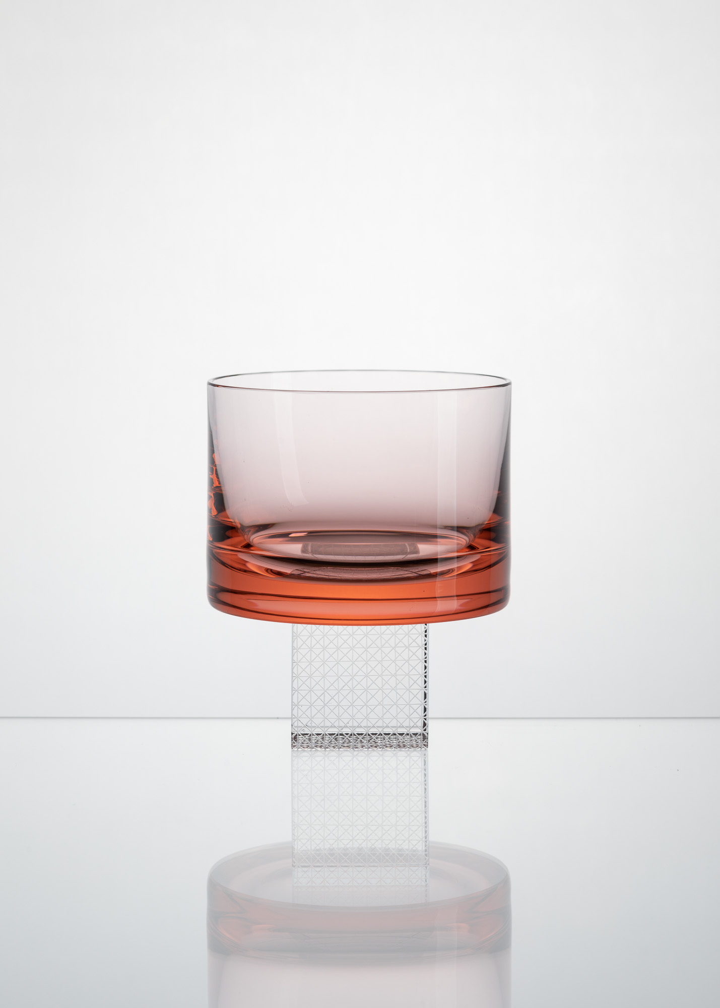 Pahar pentru whisky CUBE roz - Lukáš Houdek