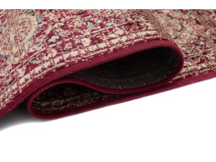 Kusový koberec Isphahan 84281/43 červený (Rozmer 60x100)