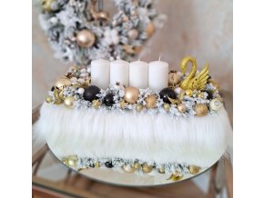 Adventny-svietnik-so-zlatou-labutou-decorglamour.sk