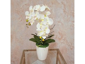 Umela-biela-orchidea-v-bielom-kvetinaci-decorglamour.sk