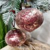 Sada dvoch sklenených vianočných gúľ v tvare slzičky, výška 10 cm