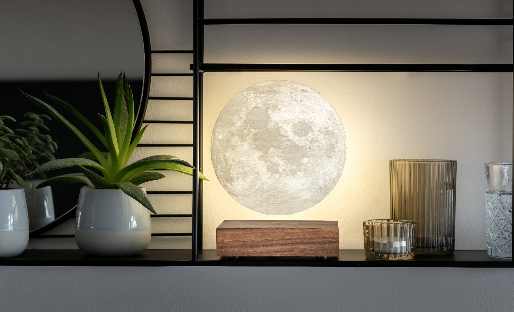 Lampa "Moon", ořech - Gingko (obrázek 3)