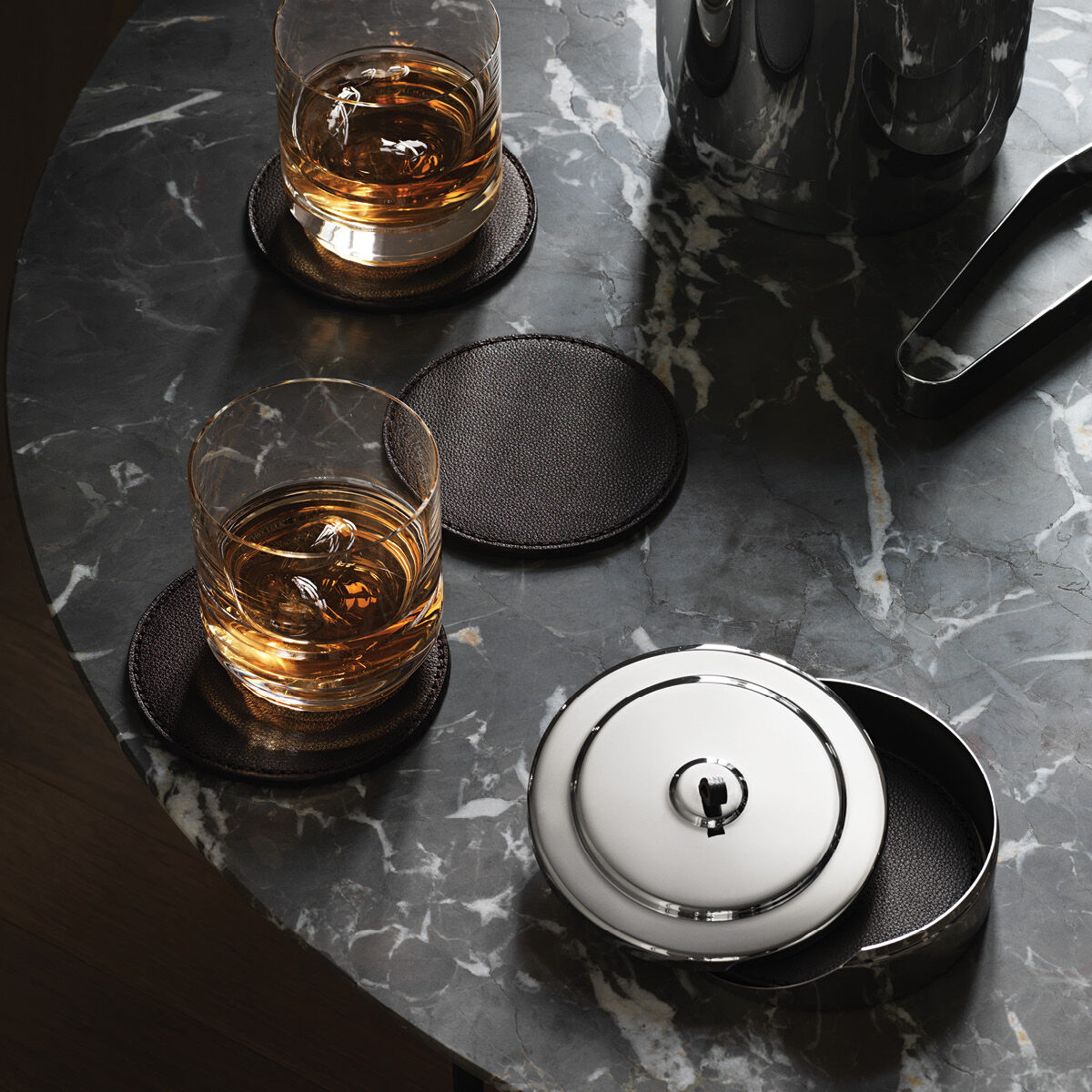 Manhattan alátétek, rozsdamentes acél/bőr - Georg Jensen termék 2. képe