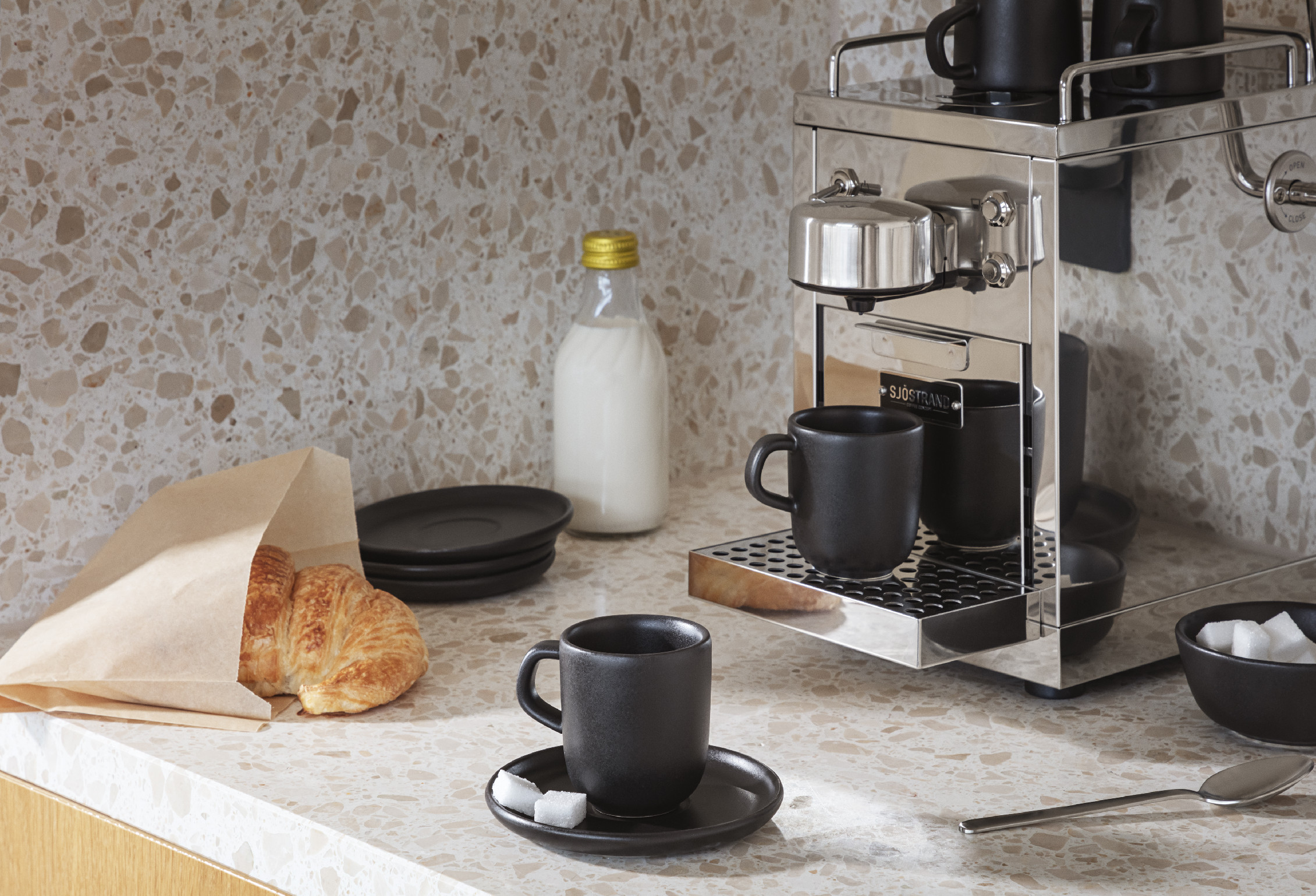 Nordic kitchen šálek na espresso s podšálkem - Eva Solo termék 2. képe
