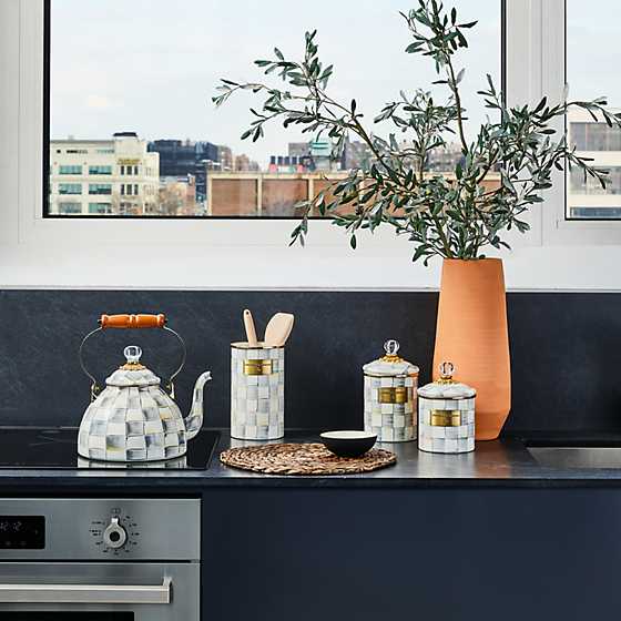 Zománcozott üveg "Sterling Check" 1,3L - MacKenzie-Childs termék 2. képe