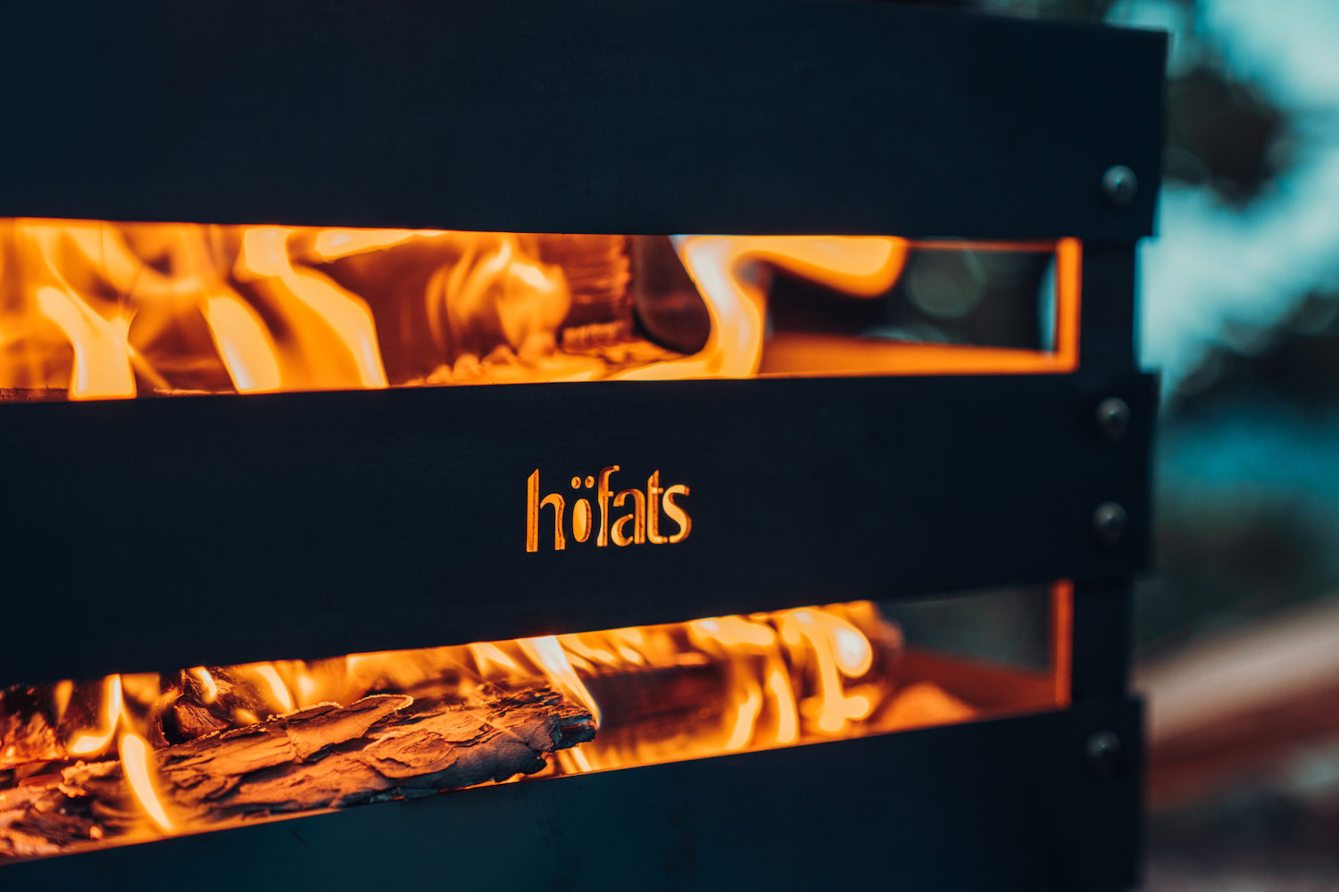 Odkládací prkénko pro ohniště CRATE - Höfats termék 2. képe