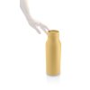 575026 Urban Thermo flask 05l Golden Sand laag foran WS aRGB High