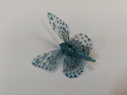Závěsná dekorace na klip motýl 5cm modrý třpytkovaný