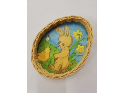 Košík ve tvaru vajíčka s motivem zajíček a kuřátko