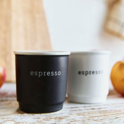 hrnek na espresso