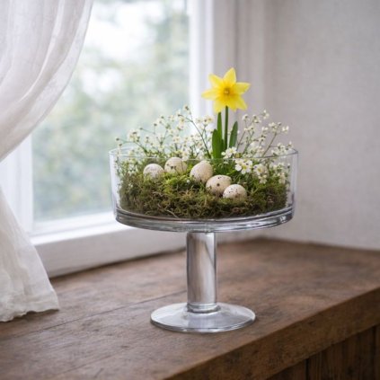 sklenena misa na noze