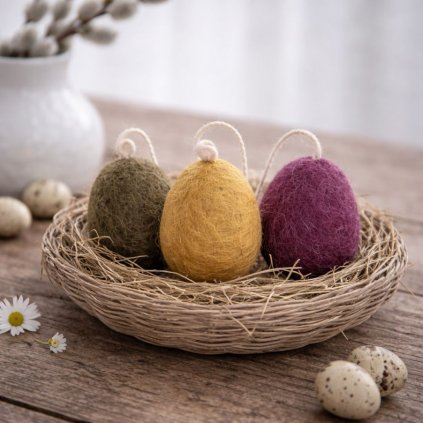 plstena vajicka Dark 1