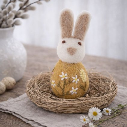 plsteny zajicek Bunny s výšivkou 1