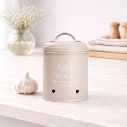 kovova doza na cesnek bezova (2)